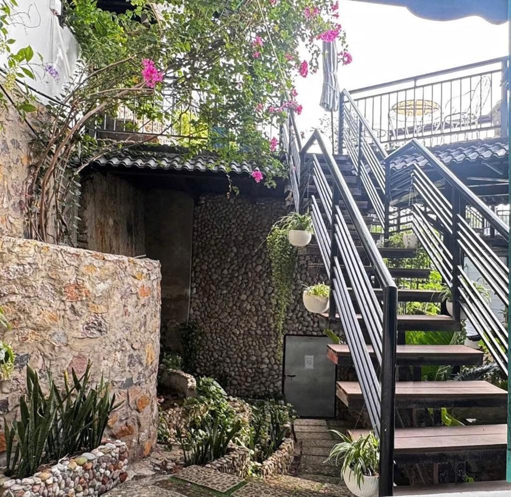 The Nam Du Hill Bed & Breakfast Exterior foto